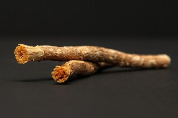 Чистка зубов по аюрведе